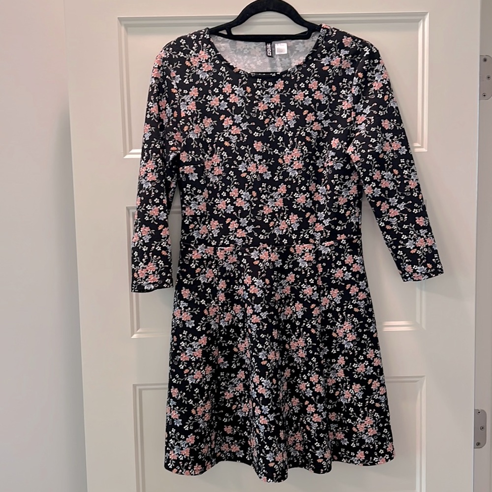 H&M floral dress 🌸